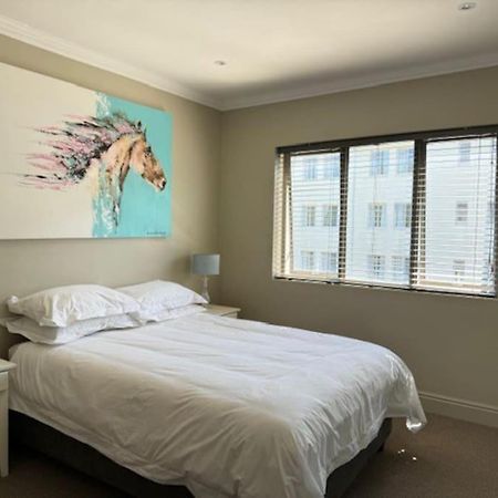 Luxury Townhouse In Stellenbosch Central Extérieur photo