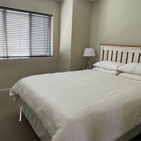 Luxury Townhouse In Stellenbosch Central Extérieur photo